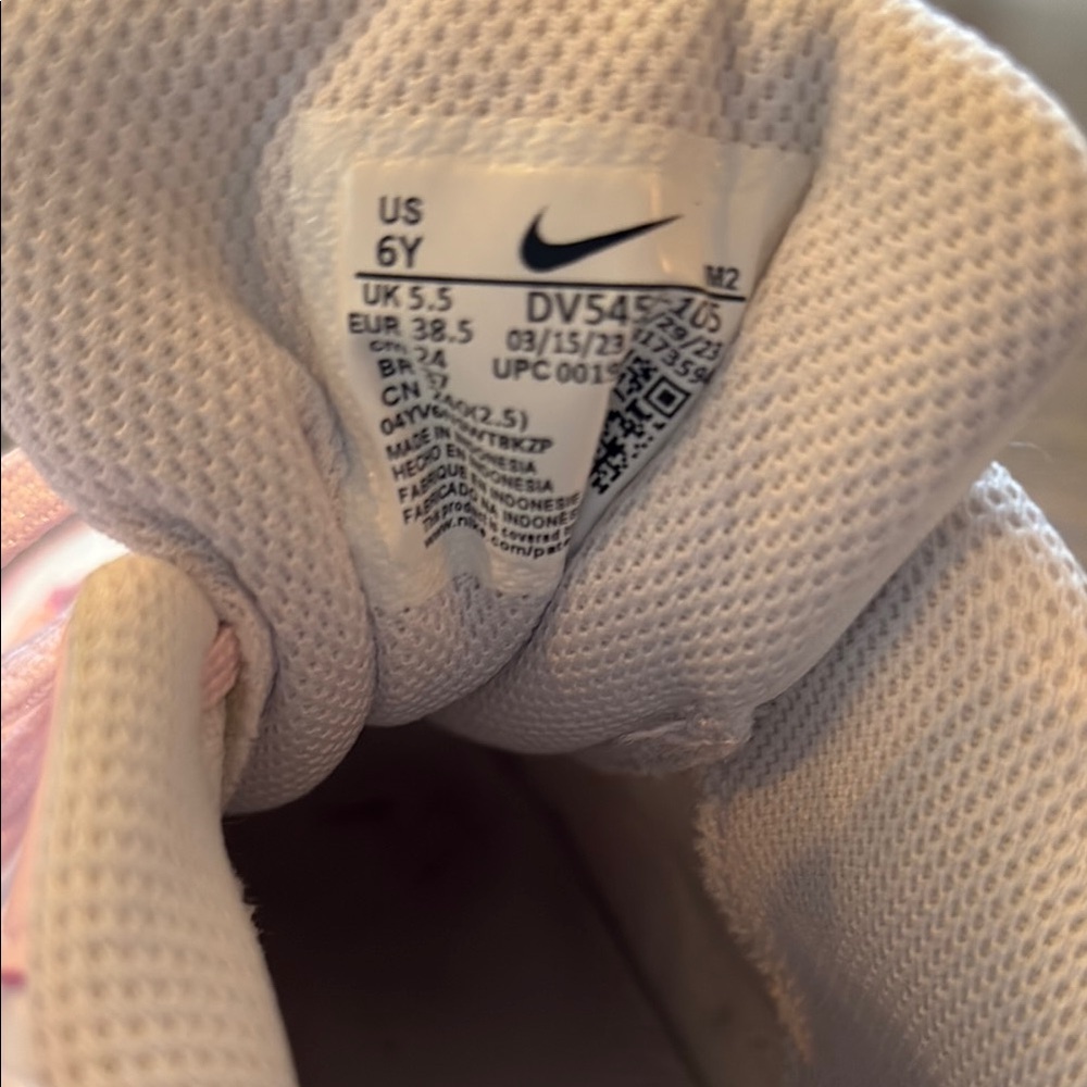 Nike Court Borough Low Recraft Sneakers - Size 6Y/Women’s 7.5 - Picture 6 of 7